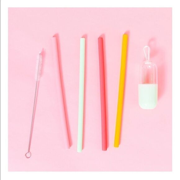 Chic and Tonic Silicone Straws - Picture 1 of 6